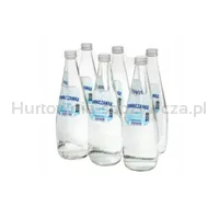 Naturalna woda mineralna niskonasycona CO2  0,7 l