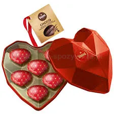 Wawel Bombonierka Serce Czekoladki nadziewane 110g